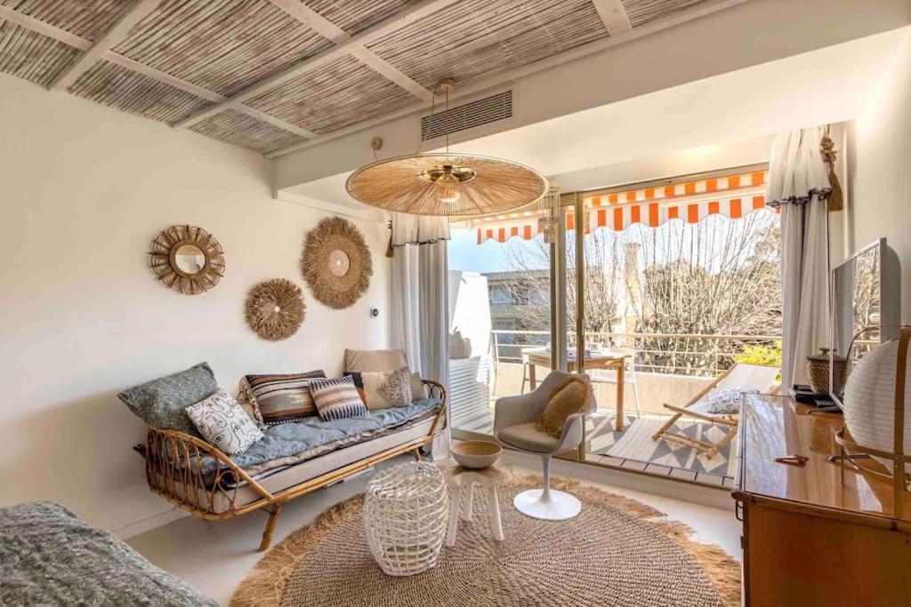 Apartment Junior Saint-tropez, Renove 2023, Plein Centre, Piscine, Climatise!